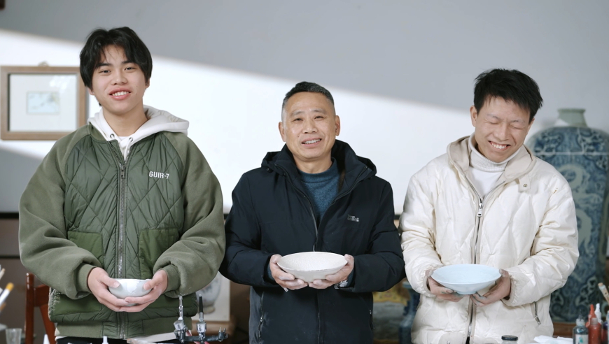 张艺兴郑州演唱会,澳门管家婆开奖结果2025开奖记录,展开解析落实_创新版V2.27